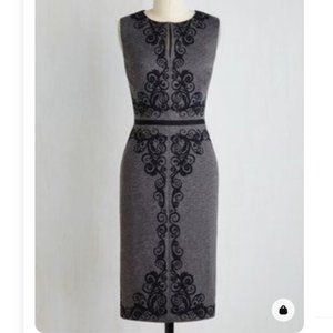 Modcloth Border in the Court Dress Size 8